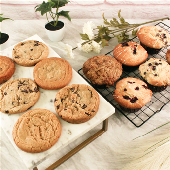 Muffin & Cookie Comfort Package